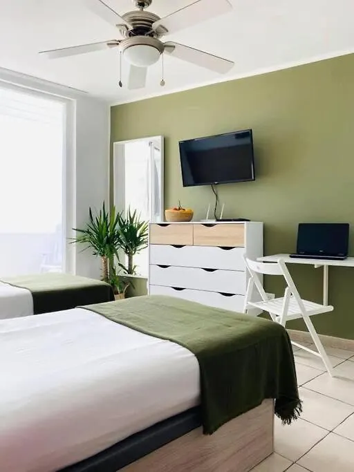 Beautiful 'Studio Verde' With Panoramic Sea Views Puerto del Carmen  Puerto del Carmen (Lanzarote)